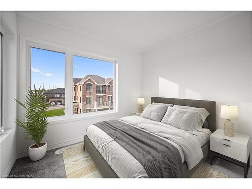 91 Melmar Street, Brampton, ON - Indoor Photo Showing Bedroom