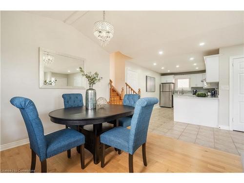 1 Resolute Drive, Hamilton, ON - Indoor Photo Showing Dining Room