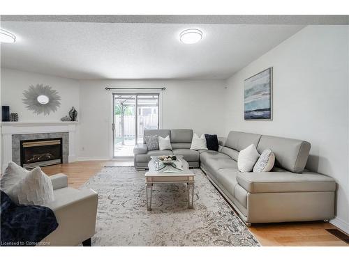 1 Resolute Drive, Hamilton, ON - Indoor Photo Showing Living Room With Fireplace