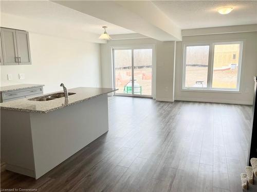 40 Faith Street, Cambridge, ON - Indoor Photo Showing Kitchen With Double Sink