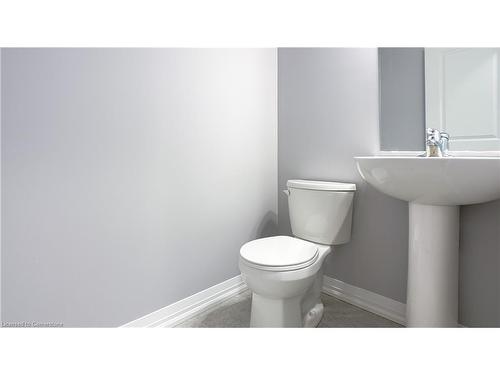 9 Bur Oak Drive, Thorold, ON - Indoor Photo Showing Bathroom