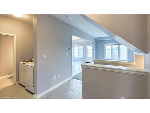 9 Bur Oak Drive, Thorold, ON - Indoor