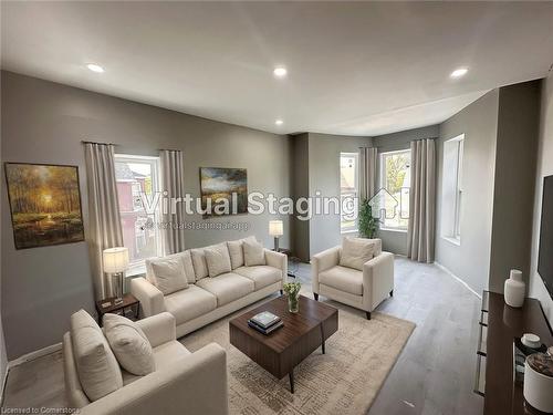 489 Colborne Street, Brantford, ON - Indoor Photo Showing Living Room