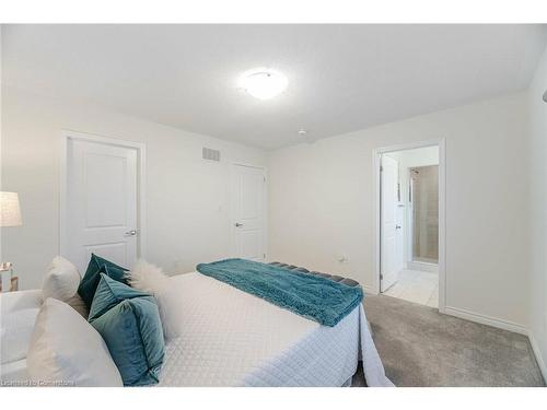 20 Callahan Court, Brampton, ON - Indoor Photo Showing Bedroom