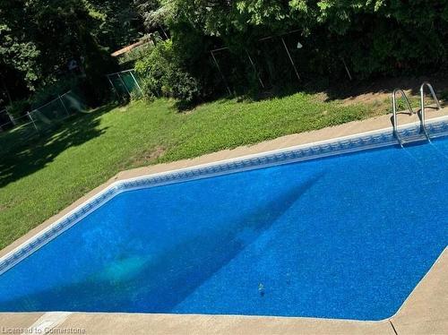 3 Colonial Court, St. Catharines, ON - Outdoor With In Ground Pool With Backyard