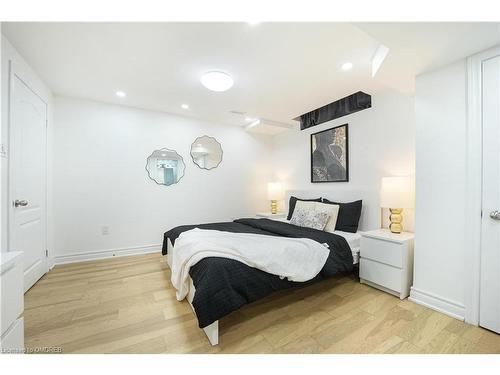 42 Duncan Avenue, Brantford, ON - Indoor Photo Showing Bedroom