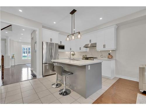 3079 Neyagawa Boulevard, Oakville, ON - Indoor Photo Showing Kitchen With Stainless Steel Kitchen With Upgraded Kitchen