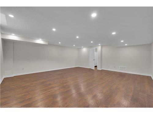 3079 Neyagawa Boulevard, Oakville, ON - Indoor