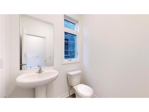 22 Sassafrass Rd Road, Springwater, ON - Indoor Photo Showing Bathroom