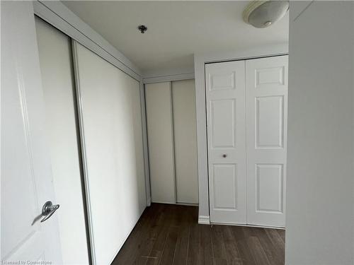 209-4640 Kimbermount Avenue, Mississauga, ON - Indoor Photo Showing Other Room