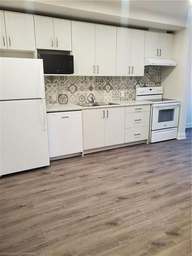 301-307 King Street E, Hamilton, ON - Indoor Photo Showing Kitchen