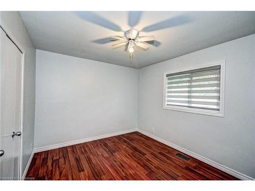 234 Erb Street E, Waterloo, ON - Indoor Photo Showing Other Room