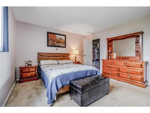 307-93 Westwood Road, Guelph, ON - Indoor Photo Showing Bedroom