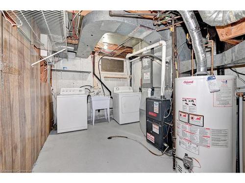 84 Heiman Street, Kitchener, ON - Indoor Photo Showing Laundry Room