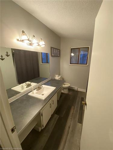 70 Carson Lake Crescent, South Bruce Peninsula, ON - Indoor Photo Showing Bathroom