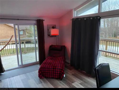 70 Carson Lake Crescent, South Bruce Peninsula, ON - Indoor Photo Showing Bedroom