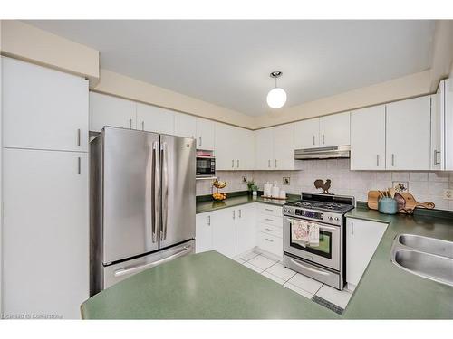 17 Marbleseed Crescent, Brampton, ON - Indoor Photo Showing Kitchen With Double Sink