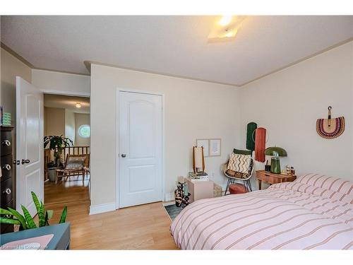 17 Marbleseed Crescent, Brampton, ON - Indoor Photo Showing Bedroom