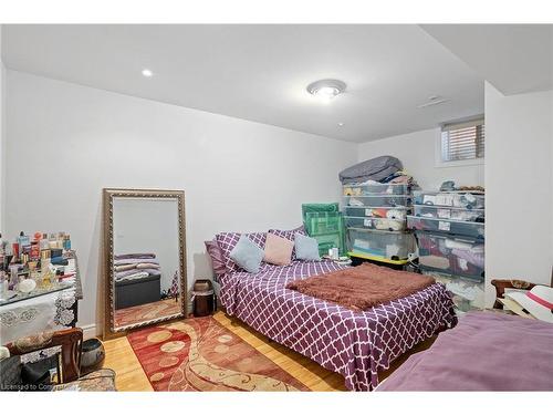 956 Huffman Crescent, Milton, ON - Indoor Photo Showing Bedroom