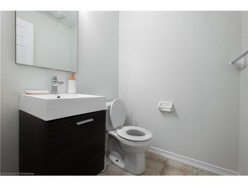 8724 Dogwood Crescent, Niagara Falls, ON - Indoor Photo Showing Bathroom