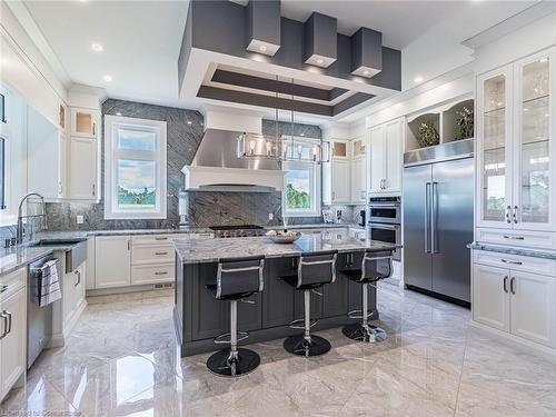 63 Poplar Street, Ancaster, ON - Indoor Photo Showing Kitchen With Upgraded Kitchen