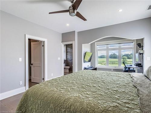 63 Poplar Street, Ancaster, ON - Indoor Photo Showing Bedroom