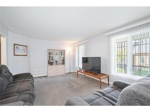 17 Lacorra Way, Brampton, ON - Indoor Photo Showing Living Room