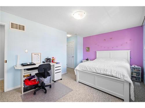 1448 Forest Street, Innisfil, ON - Indoor Photo Showing Bedroom