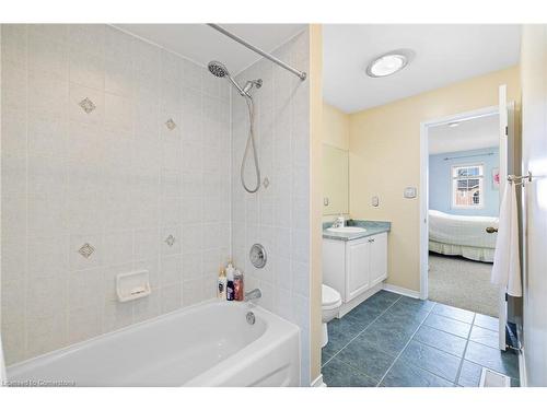 1448 Forest Street, Innisfil, ON - Indoor Photo Showing Bathroom