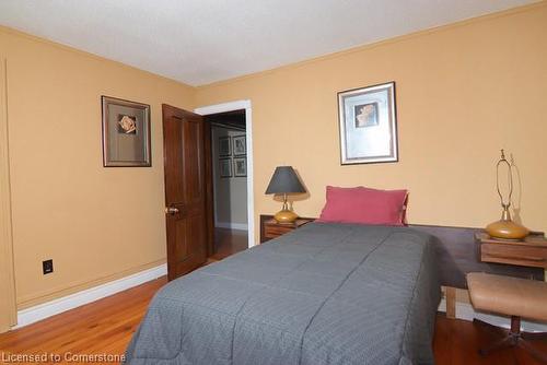 707 Niagara Boulevard, Fort Erie, ON - Indoor Photo Showing Bedroom