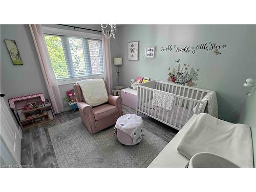 510 Thelma Street, Burlington, ON - Indoor Photo Showing Bedroom