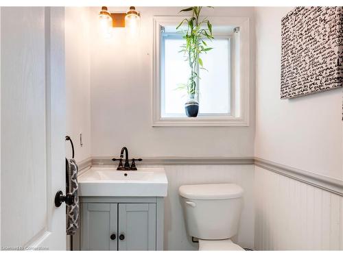 105 Joshua Road, Orangeville, ON - Indoor Photo Showing Bathroom