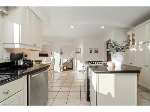 81 Ontario Street, Georgetown, ON - Indoor Photo Showing Kitchen