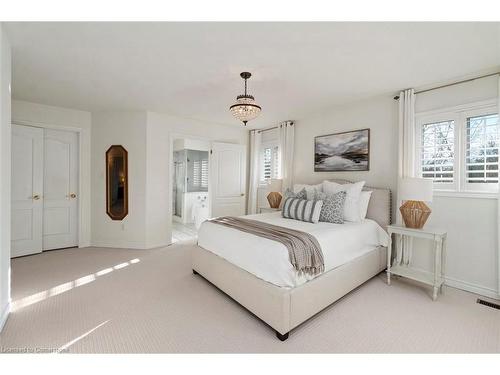 81 Ontario Street, Georgetown, ON - Indoor Photo Showing Bedroom