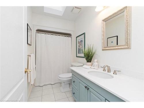 81 Ontario Street, Georgetown, ON - Indoor Photo Showing Bathroom