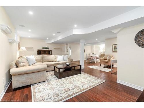 81 Ontario Street, Georgetown, ON - Indoor Photo Showing Living Room