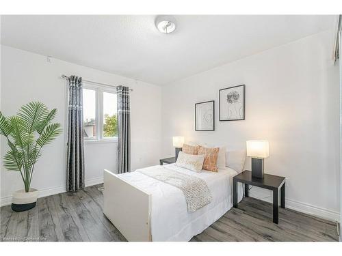 1 Sage Court, Brampton, ON - Indoor Photo Showing Bedroom