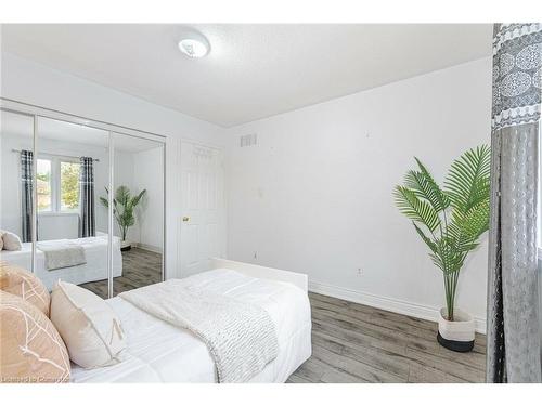 1 Sage Court, Brampton, ON - Indoor Photo Showing Bedroom