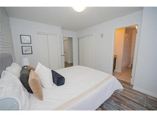 82 Trowbridge Street, Woolwich, ON - Indoor Photo Showing Bedroom