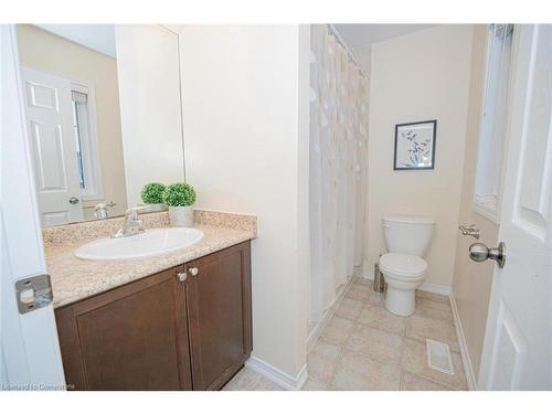 82 Trowbridge Street, Woolwich, ON - Indoor Photo Showing Bathroom