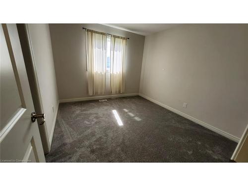 47 Bowman Crescent, Thorold, ON - Indoor Photo Showing Other Room