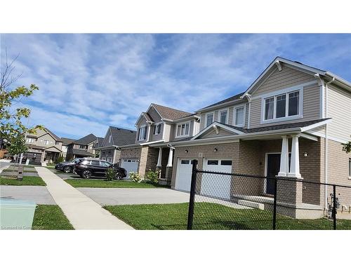 47 Bowman Crescent, Thorold, ON - Outdoor With Facade