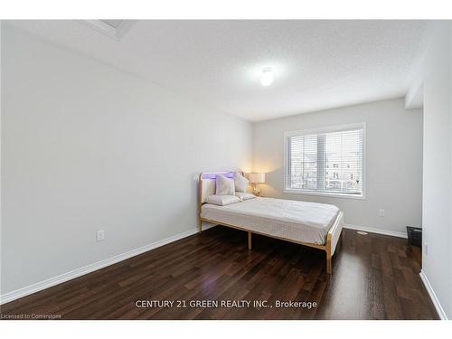 14-2480 Posts Road, Oakville, ON - Indoor Photo Showing Bedroom