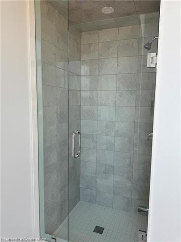 143 Cole Terrace, Woodstock, ON - Indoor Photo Showing Bathroom