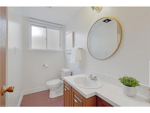 846 Mississauga Valley Boulevard, Mississauga, ON - Indoor Photo Showing Bathroom