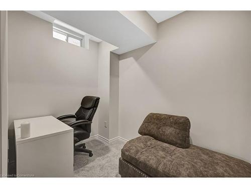 15 Douglas Kemp Crescent, Clarington, ON - Indoor Photo Showing Office