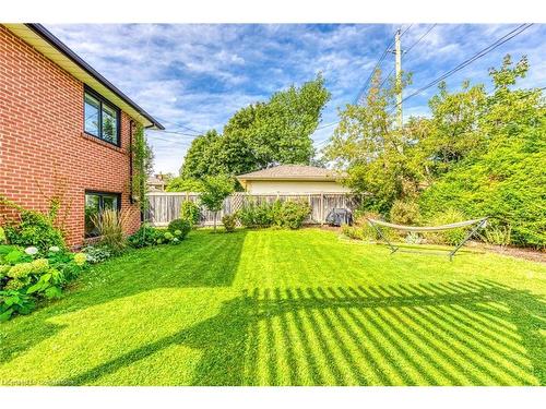 1306 Napier Crescent, Oakville, ON - Outdoor