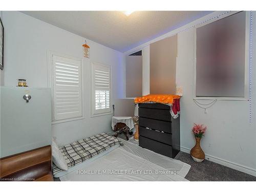 17 Bachelor Street Street, Brampton, ON - Indoor Photo Showing Bedroom