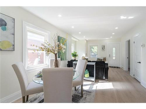 139 Gladstone Avenue, Oshawa, ON - Indoor Photo Showing Dining Room