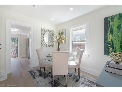 139 Gladstone Avenue, Oshawa, ON - Indoor Photo Showing Dining Room